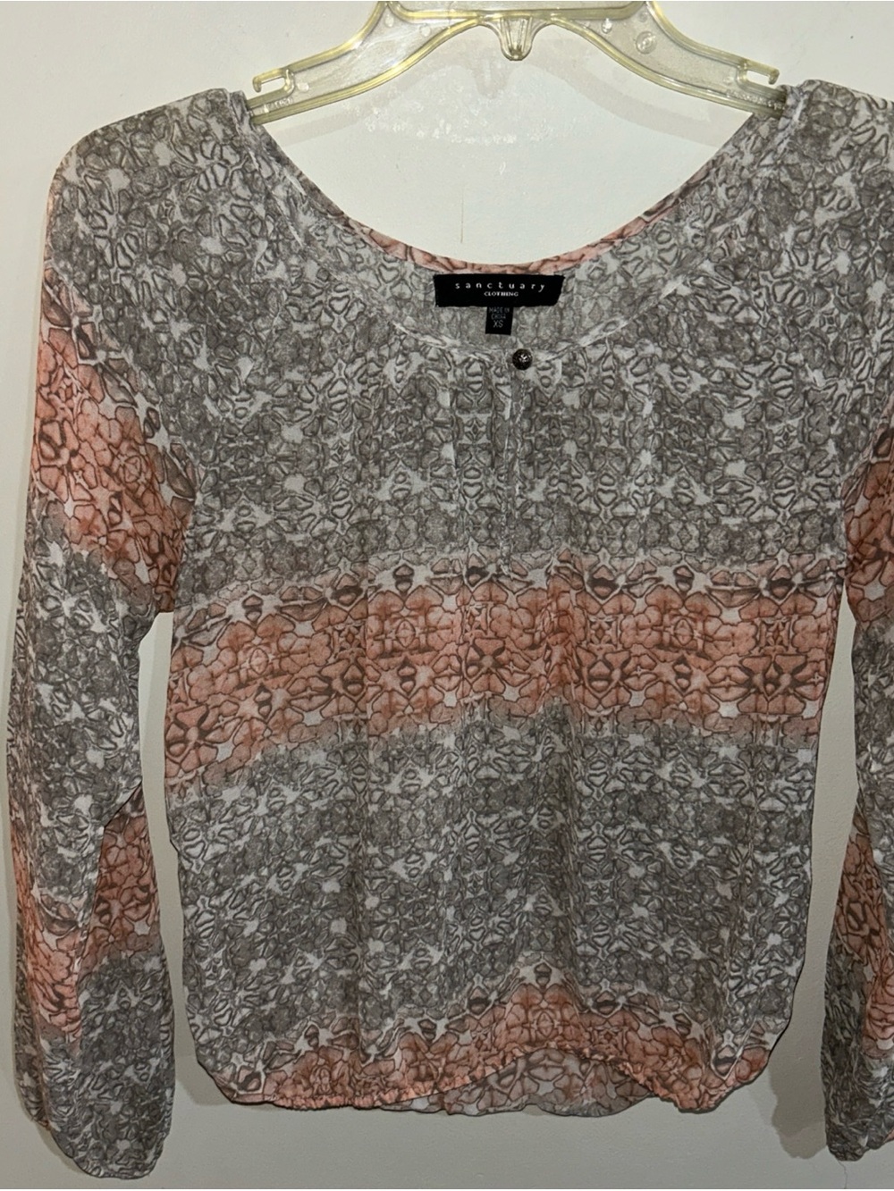 Sanctuary Grey and Peach Patterned Long Sleeve Tee